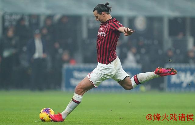 伊布晒冠军数：15赛季豪取13座联赛桂冠