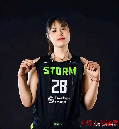 火花主教练:李月汝职业态度令人惊叹不已 火花主教练:李月汝职业态度令人惊叹不已