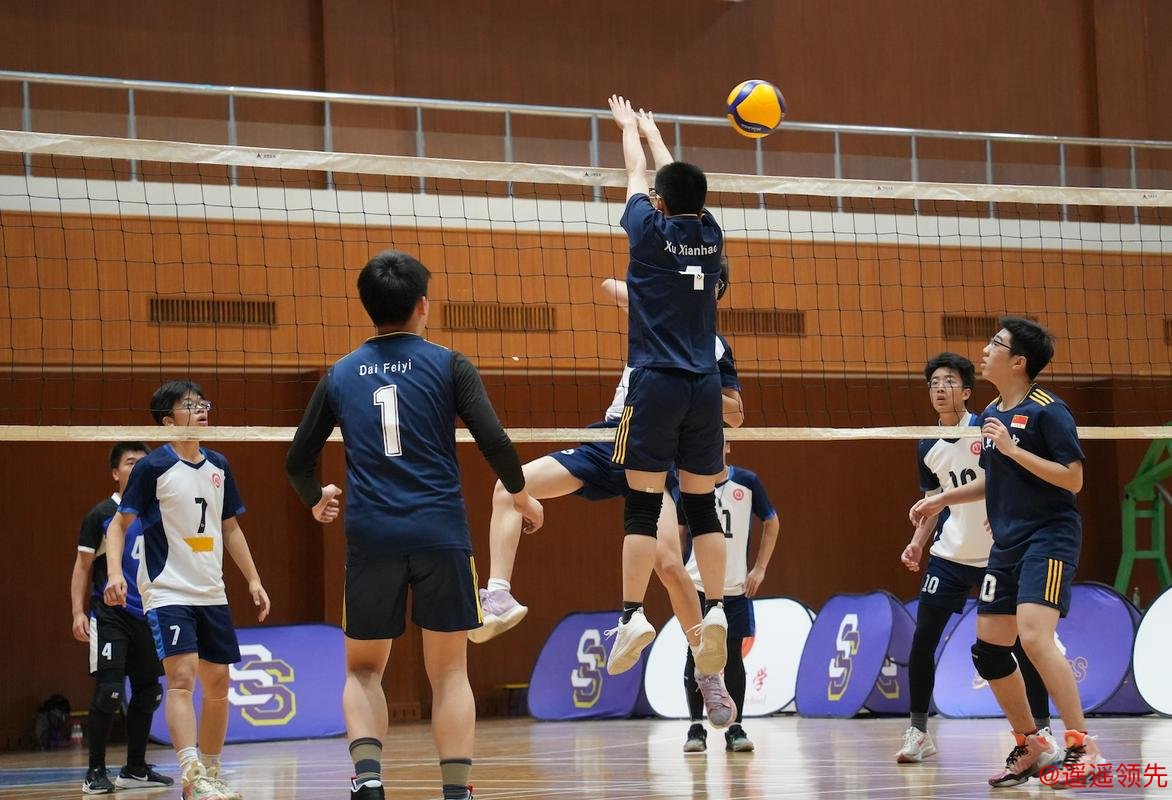 八支队伍逐梦赛场 上海市第七届高中四校排球赛落幕