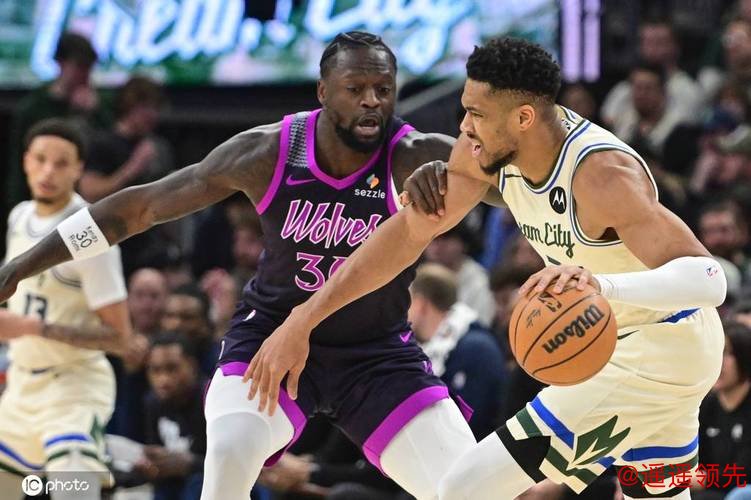 兰德尔29+8+6字母哥25+8 森林狼客场大胜雄鹿
