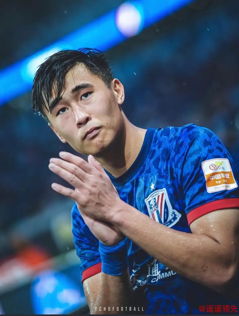 流年多舛！26岁中国男足天才戴伟浚膝伤再袭，短短两年两度重创职业生涯