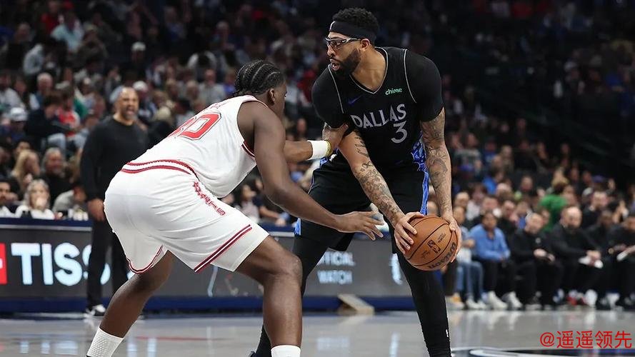 浓眉26+12+5杜兰特34分 独行侠主场力克火箭