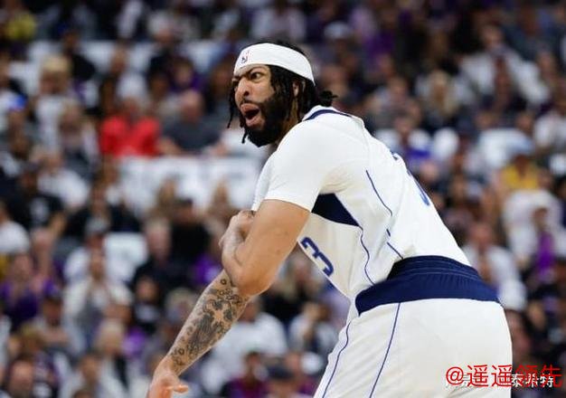 浓眉申请交易！富保罗出面逼宫，独行侠左右为难，球迷：回湖人队